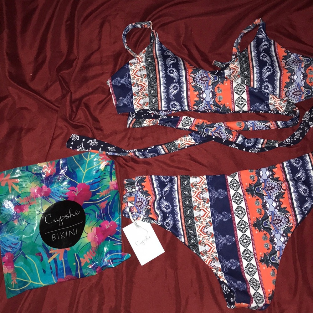 Bathing suit
